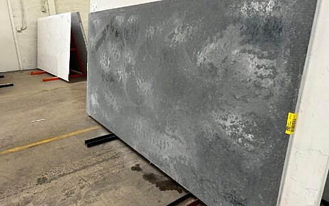 Caesarstone Rugged Concrete на складе